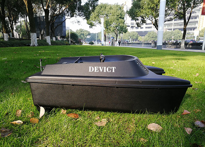 DEVC-300 black bait boat / Remote Control Fishing Boat With Fishfinder
