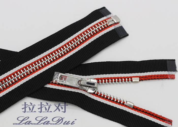 Multi Color Concealed Brass Metal Teeth Zipper Open End 5# Length Customized For Jacket