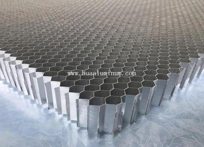 External Red 3600*2400mm Honeycomb Aluminium Panel With PE Coating