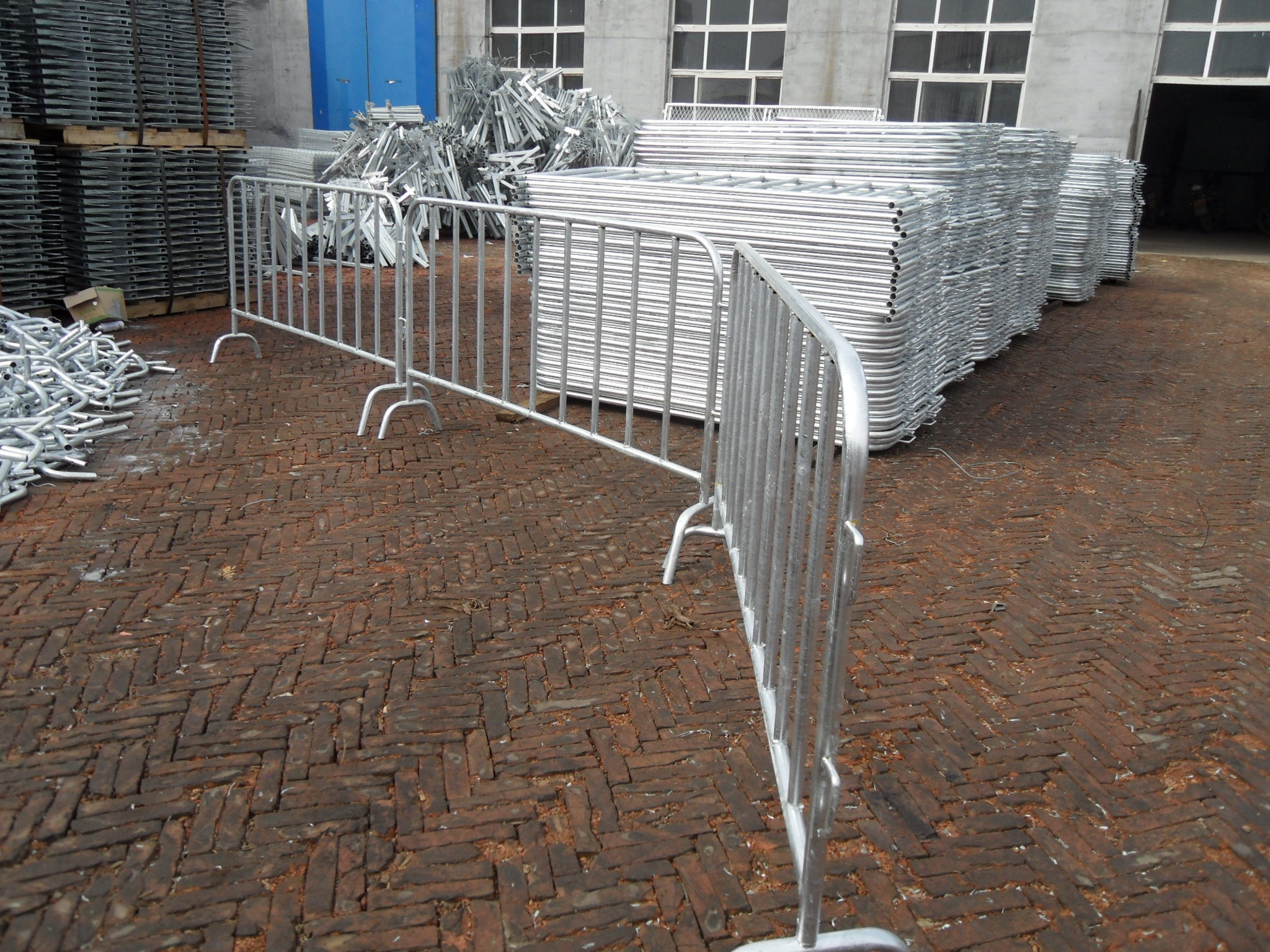 Crowd Control Barriers Powder Coated Hot Dipped Galvanized