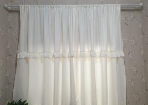 China Pure White Ruffle Bathroom Shower Curtains Thickening 100% Polyester Waterproof wholesale