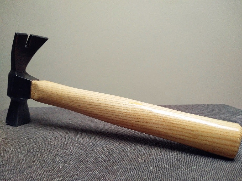 Multi Purpose Claw Hammer/Nail hammer(XL-0042) polishing surface and wooden handle hand tools