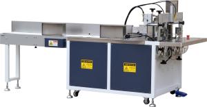 China Semi Automatic Napkin Packing Machine 15 Packs / Min 0.6KW wholesale