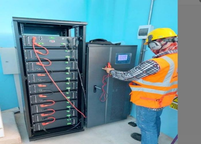 IP40 Server Rack Lithium Iron Phosphate Battery For Commercial Systems