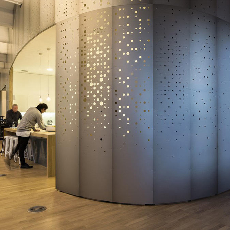 Various Shapes 304 Stainless Steel Perforated Plates Building Walls Customized 0.5mm-20mm