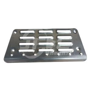 China Lower right pedal anti-skateboard WG1641240116 for Sinotruk HOWO wholesale