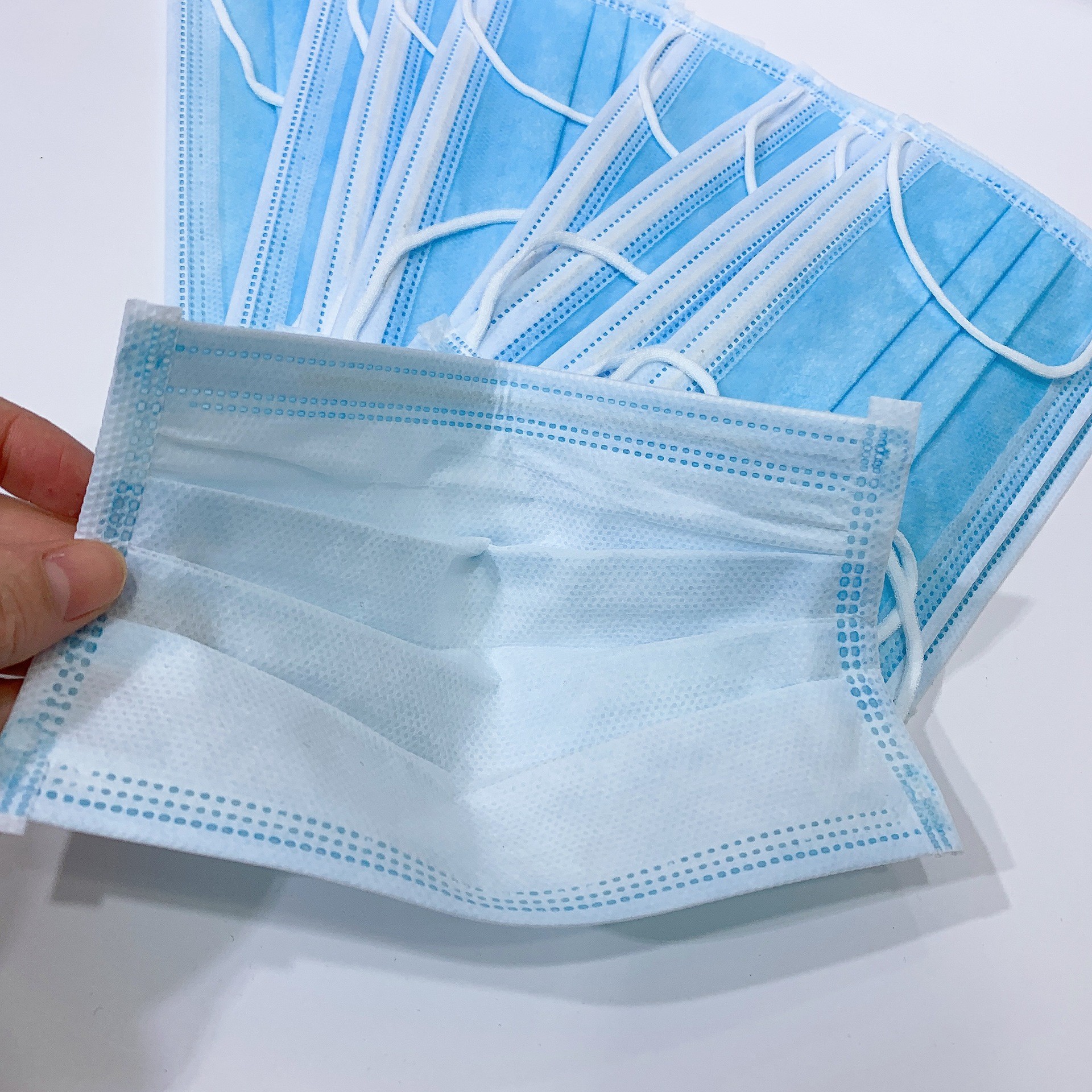 Effective Protection Non Woven Fabric Mask Soft Skin Friendly Not Stuffy