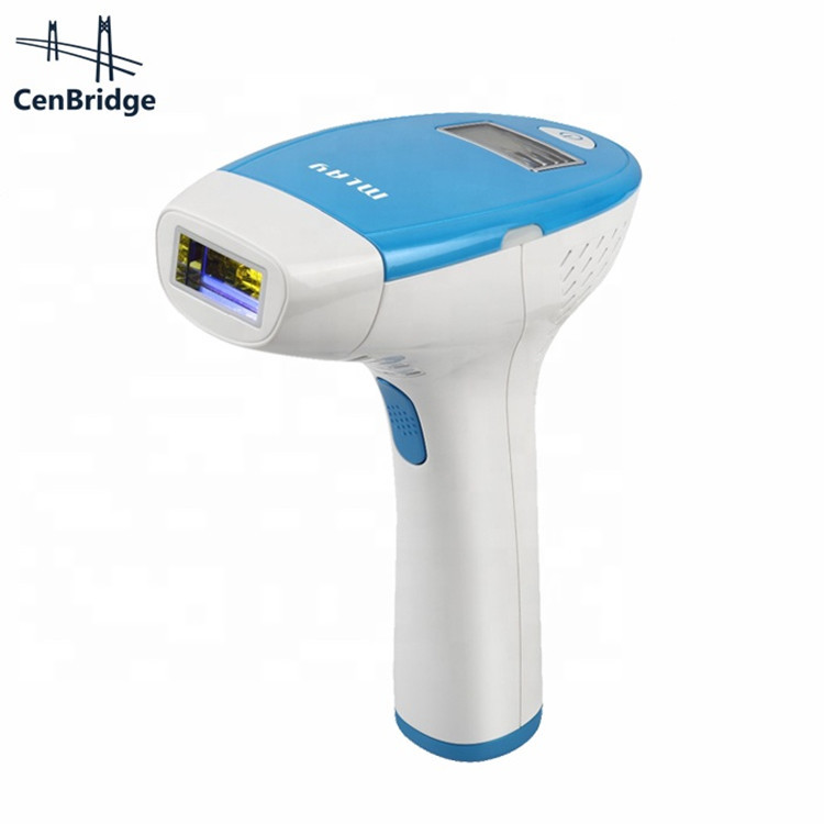 Mini 300g 300000 Flashes 3.9cm2 Skin Pearl IPL Handset