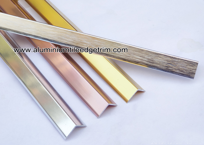 V15 x 15mm wall corner brace