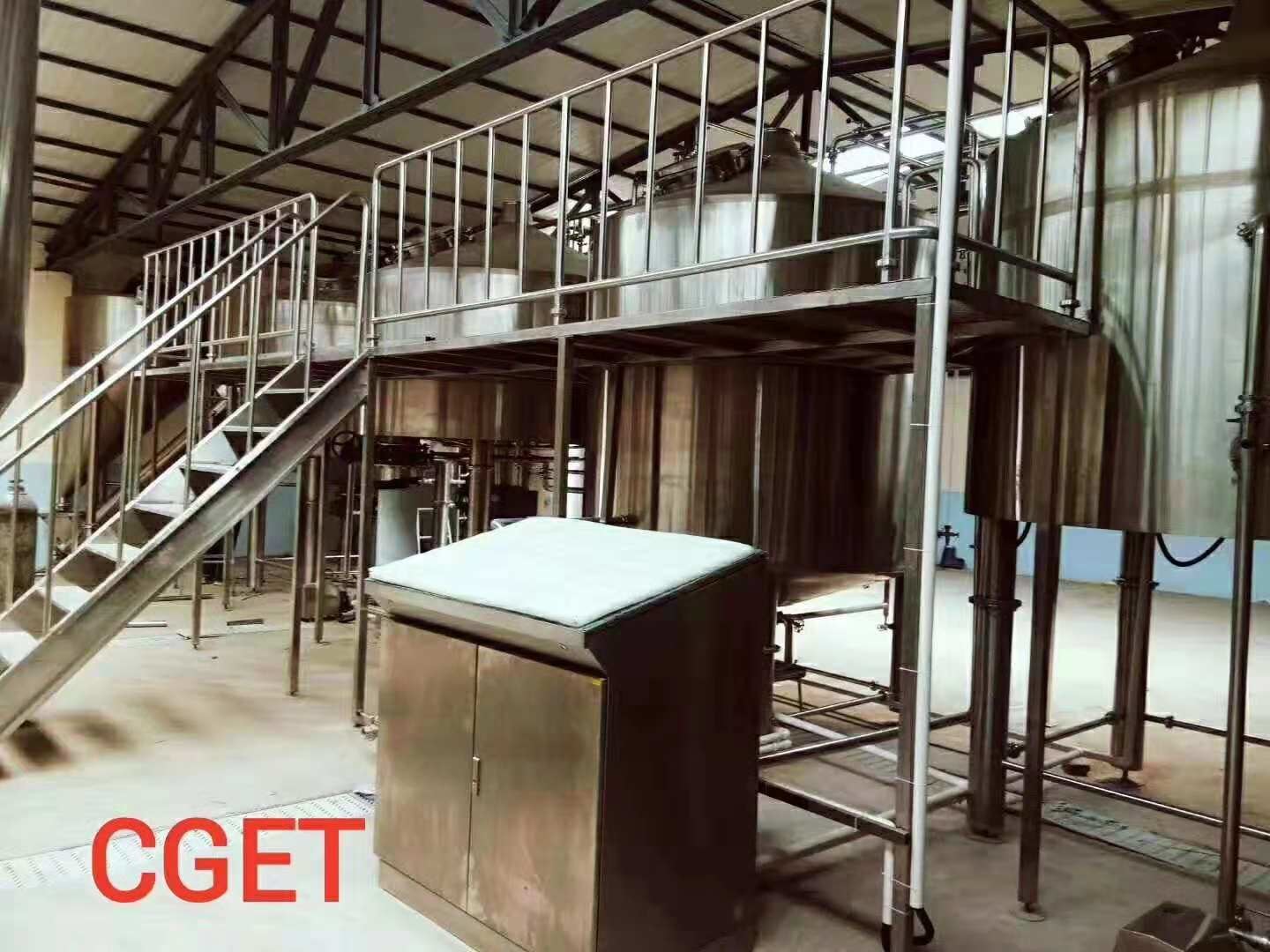 Full Turnkey Large Beer Brewing Equipment Full Automation PLC Control System