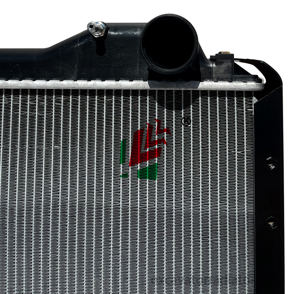 High Quality Products For Hino P11C Truck Radiator Water Tank Assembly GAC Hino Radiator For Truck Part