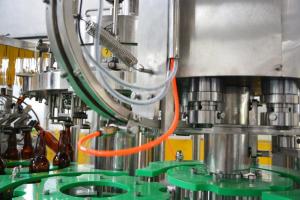 China CE Glass SUS304 500ml Beer Bottle Filling Machine wholesale