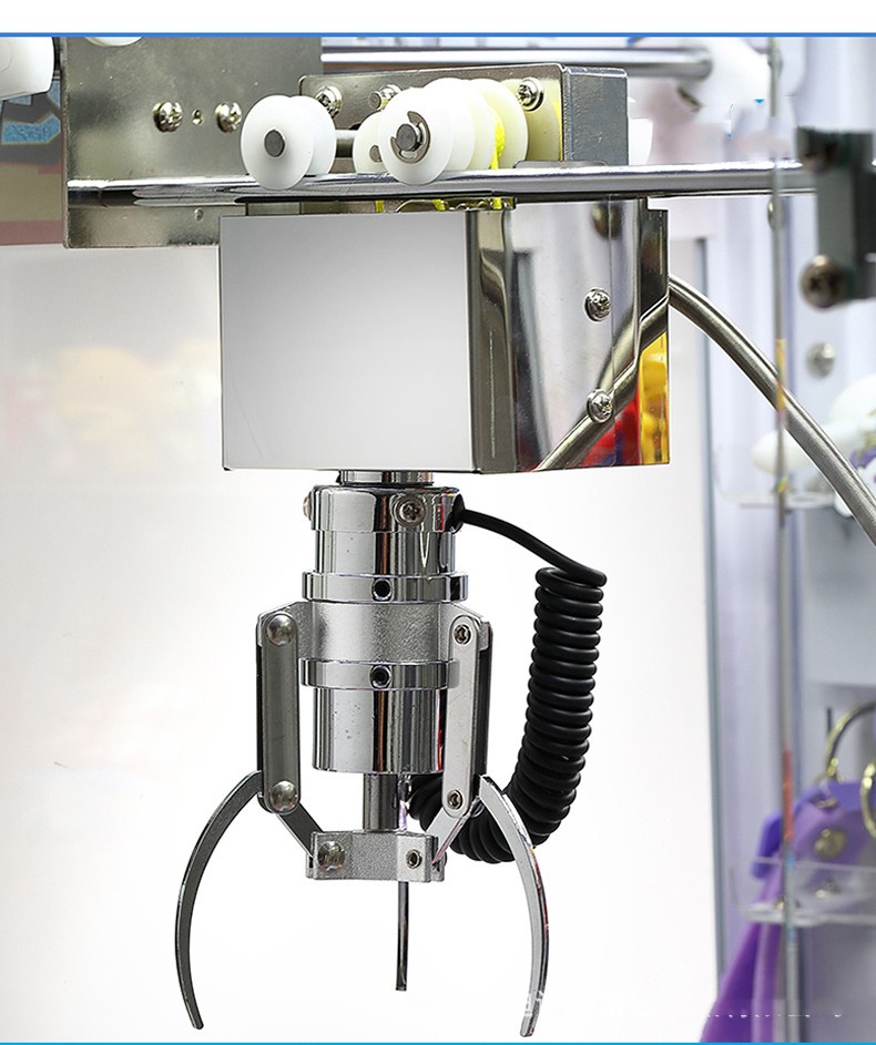220V/110V Plug Type Mini Claw Machine with Superb Performance and Compact Design