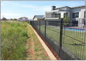 China 358 high security fence wholesale