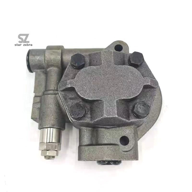 Supply Excavator Parts PC200-5 Pilot Pump Gear Pump 70424-28230 with 1