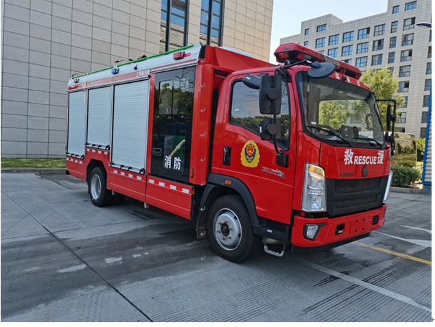 HOWO Water Tank Fire Truck Water 3000L Class B Foam 500L