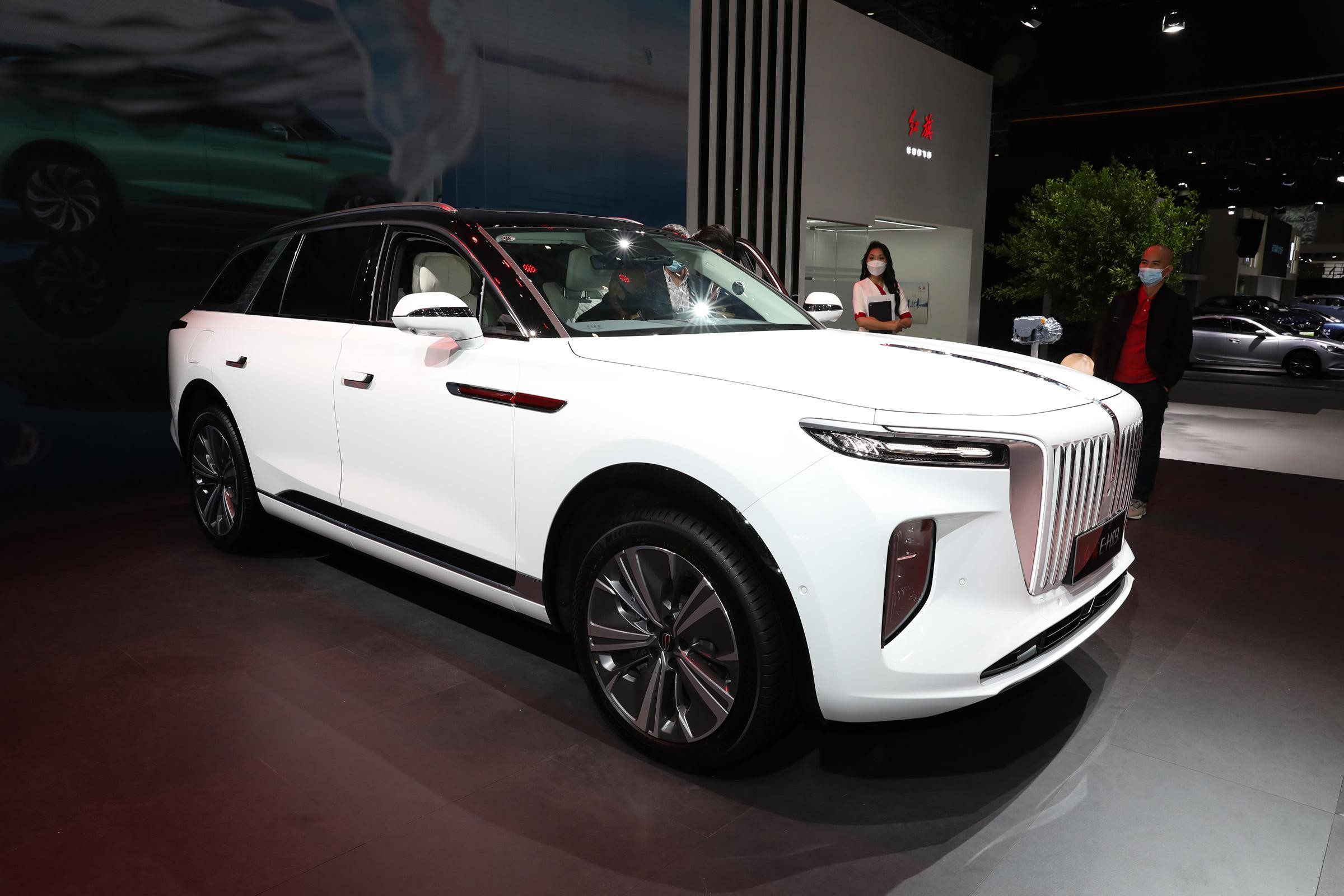 Metallic Exterior 4 Wheel Auto Electric Cars Hongqi E HS9 2022