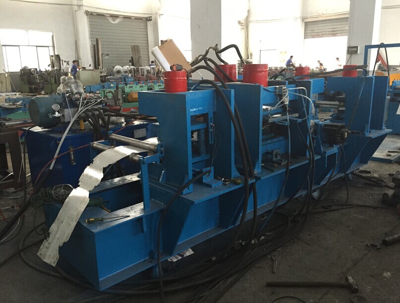 Cold Roll Forming Equipment 1.5 - 2 mm Thickness Door Frame Roller Making Machine