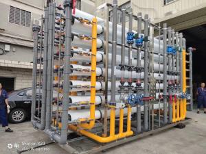 China 100LPH Seawater Desalination Equipment With Carbon Steel Tank wholesale