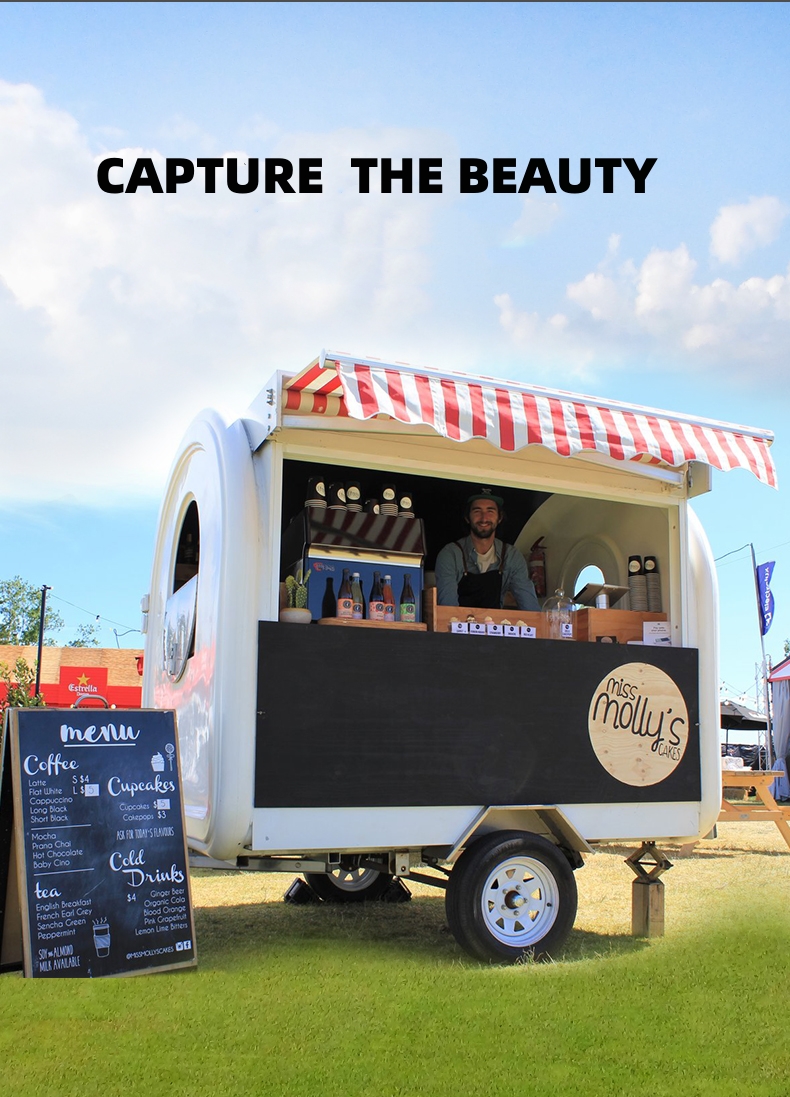 Vacuum Tyre Mobile Food Carts with Grilled Sausage Machine and Stainless Steel Design