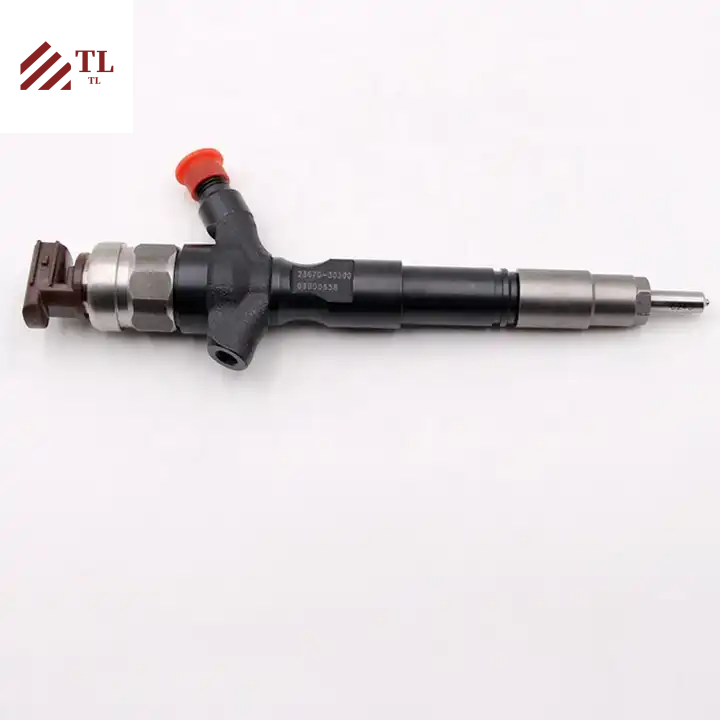 23670-30110 23670-0L050 23670-09070 Common Rail Injector 095000-8290 For Crawler Excavator