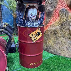 China Halloween Animatronic Zombie Realistic Decorations for Haunted House Props wholesale