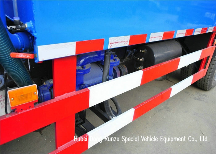 Vacuum Jetting Truck With High Pressure Jetting Pump and Vacuum Pump 5500Liters