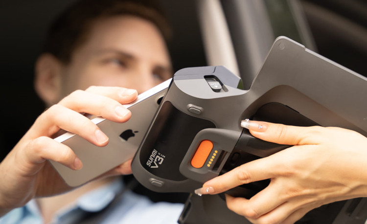 Versatile Handheld Mobile POS 4GB RAM With 2MP Camera For Warehouse