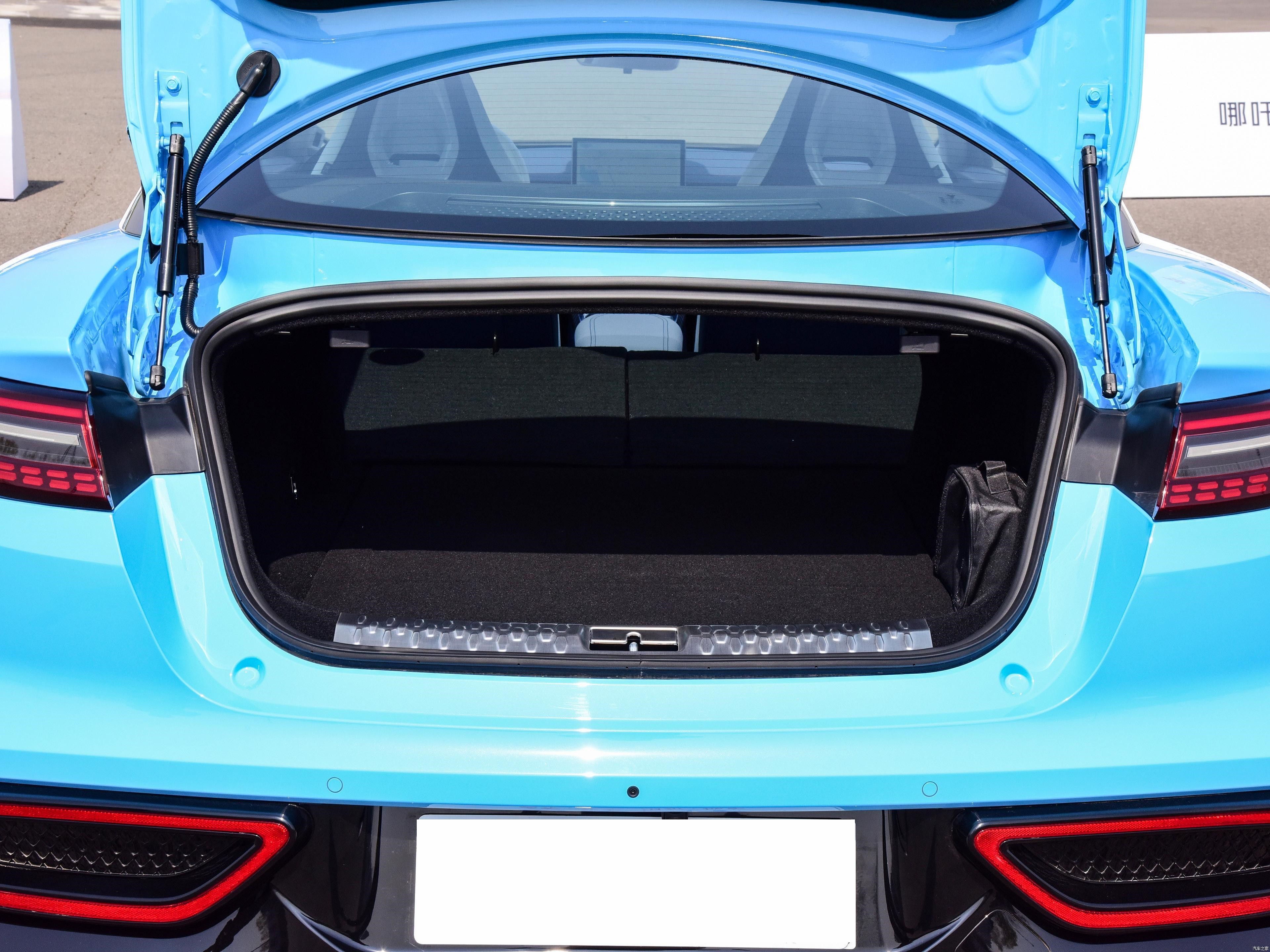 Neta GT Chinese EV Cars 2 Door 4 Seat 4WD Hardtop Electric Sports Car
