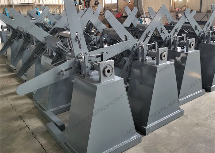 10T Hydraulic Decoiler Four Arms Steel Uncoiler Machine For Metal Coils