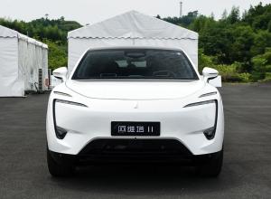 China 4 Doors 5 Seater Large Electric Cars Avita 11 555km Range 200km/h Max speed wholesale