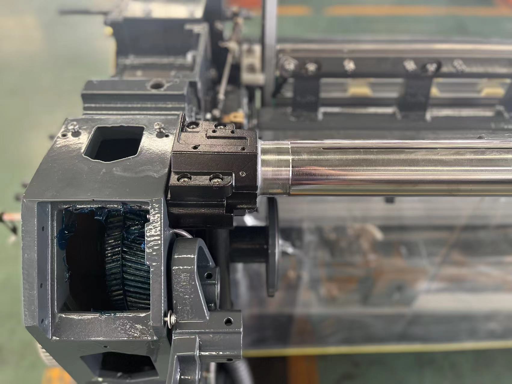 Single Pump Water Jet Weaving Machine Loom Yarn Twisting 1000RPM