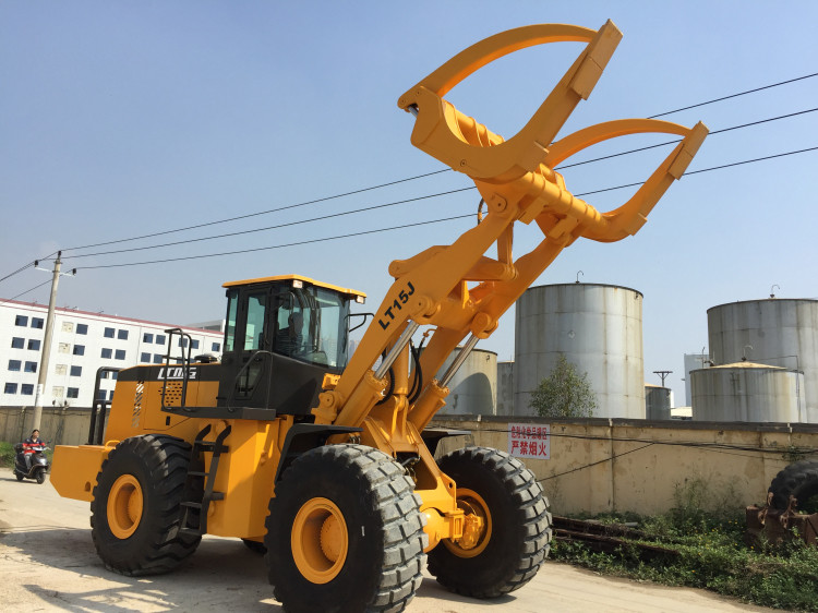 15 Ton Log Loader Grapple With 199kw Weichai Engine And Joystick 2200r / Min