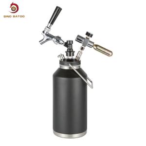 China 64OZ 2L Black Beer Growler Dispenser Tap Kit Vacuum Insulated wholesale