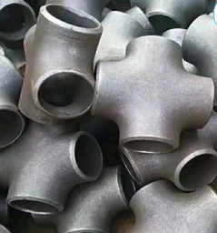 Astm A105 SCH 40 Pure Seamless Carbon Steel Cross Black Painting Pipe Fitting