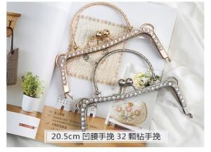 China Metal Ball Zinc Alloy Handle Kiss Clasp Purse Frame 236g wholesale