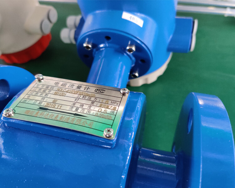 Brass Water Electromagnetic Flow Meter Electromagnetic Flow Meter Display Convertor