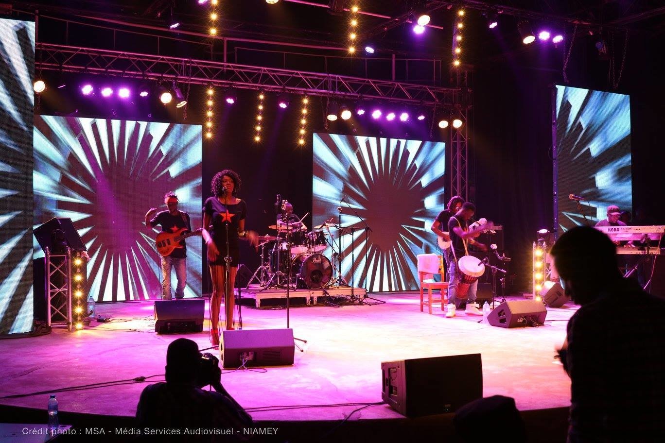 Customizable Flexible Stage LED Video Wall Event LED Screen Display