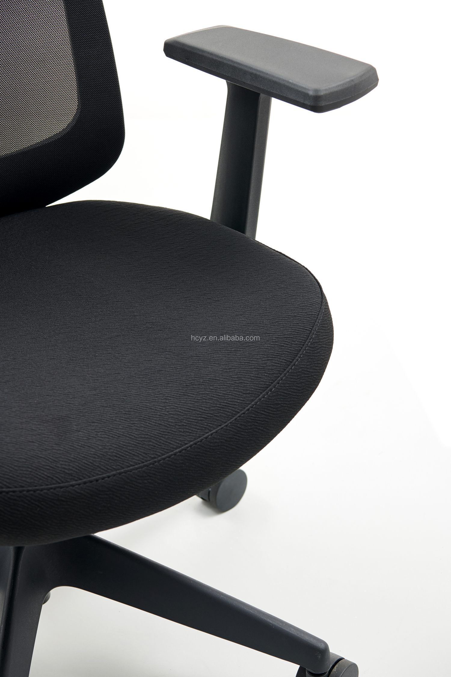 General Commercial Furniture M-062B Mesh Swivel Office Visitor Chair for Conference