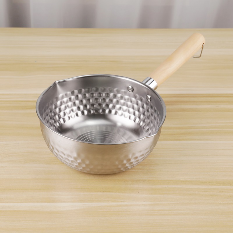 Non Stick Japanese Sauce Pan Stainless Steel Restaurants Soup Cooking Pot With Wooden Handle