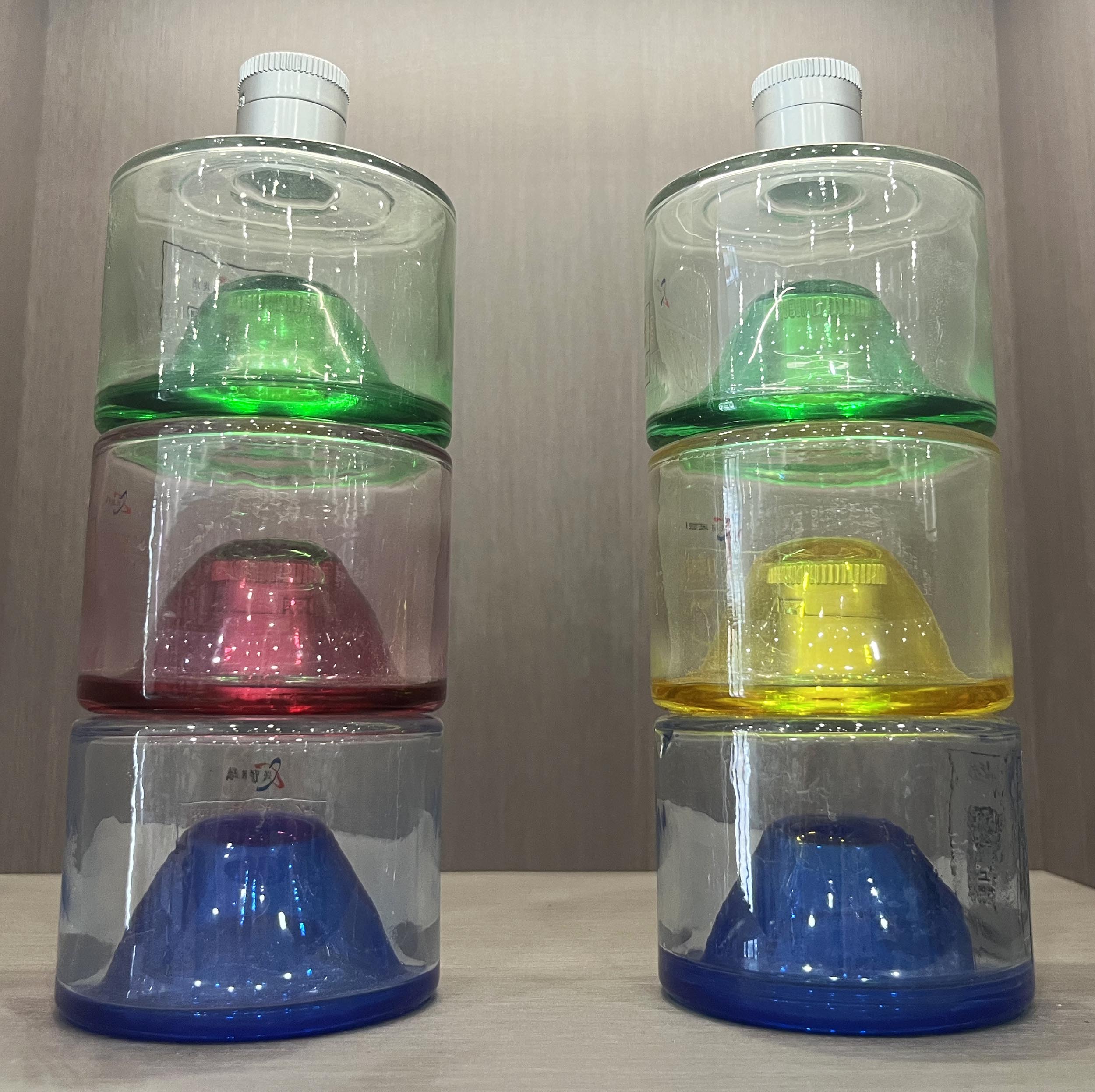 250ml 375ml Round Stackable Glass Bottle for Beverage Vodka Whiskey Wine Mini Cute Gin