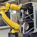 4000mm Sand Belt Robotic Polishing Machine Cell For Metal