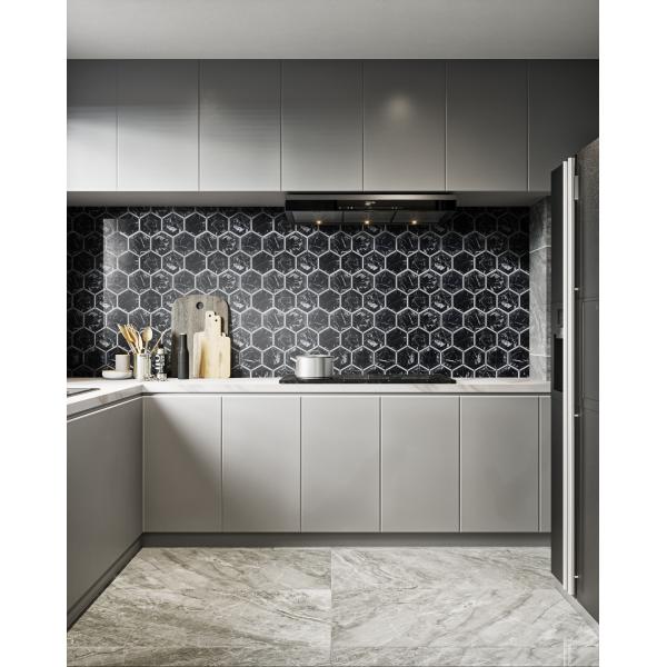 Scratch-resistant Black 315x345mm Swimming Pool Mosaic For Balcony