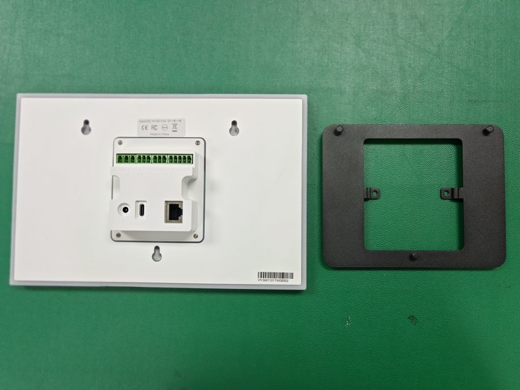 White Color 10 inch Android Wall Mount Touch Tablet RJ45 Power Over Ethernet with LED Light bar Temperature Sensor Multi ports