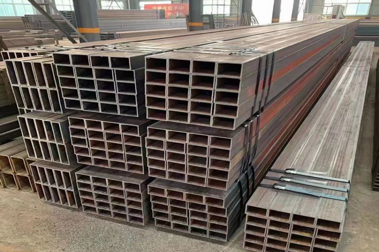 MS Galvanized Square And Rectangular Steel Pipe 0.8 - 20mm Thickness