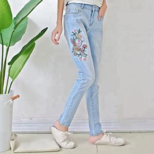 China Skinny Fit Women Denim Skinny Jeans , Long Denim Pants For Young Ladies wholesale