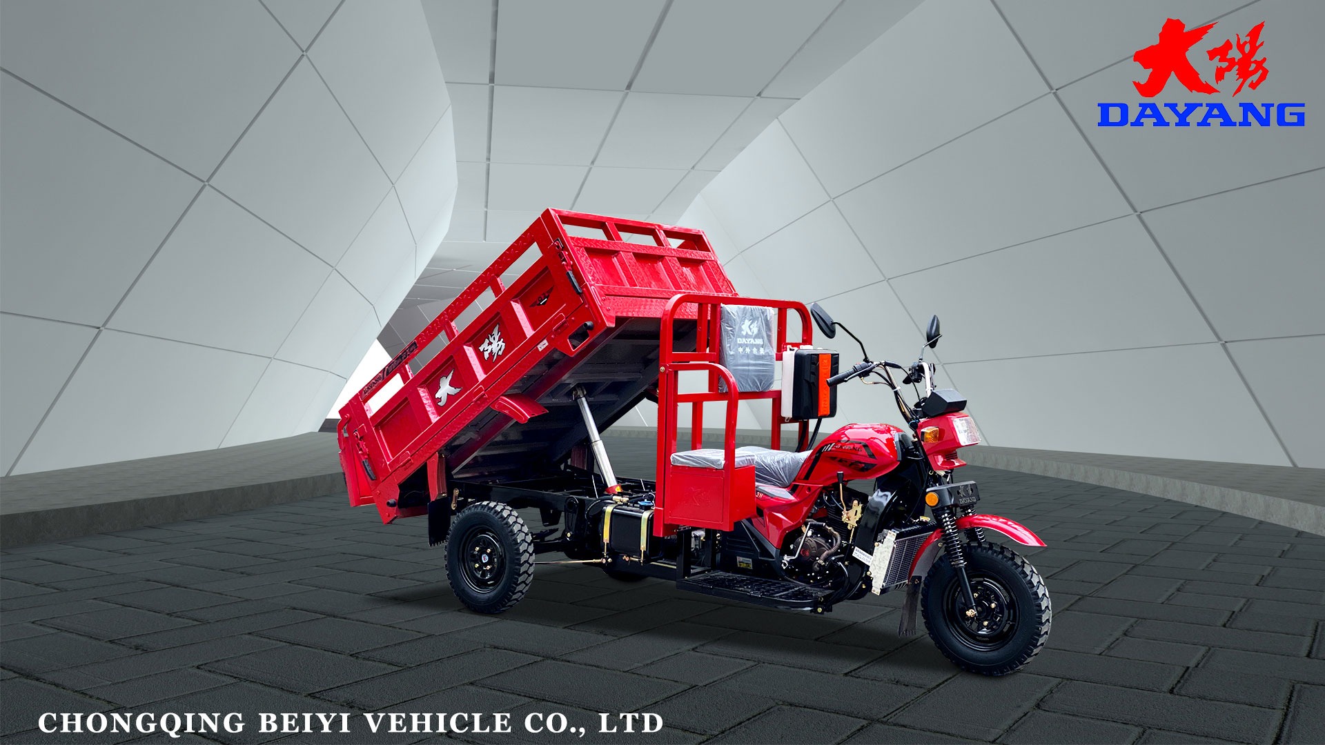 Closed Box Three Wheel Cargo Motorcycle 1400rpm with 50*100 Chassis and 5.0-12 Tyres