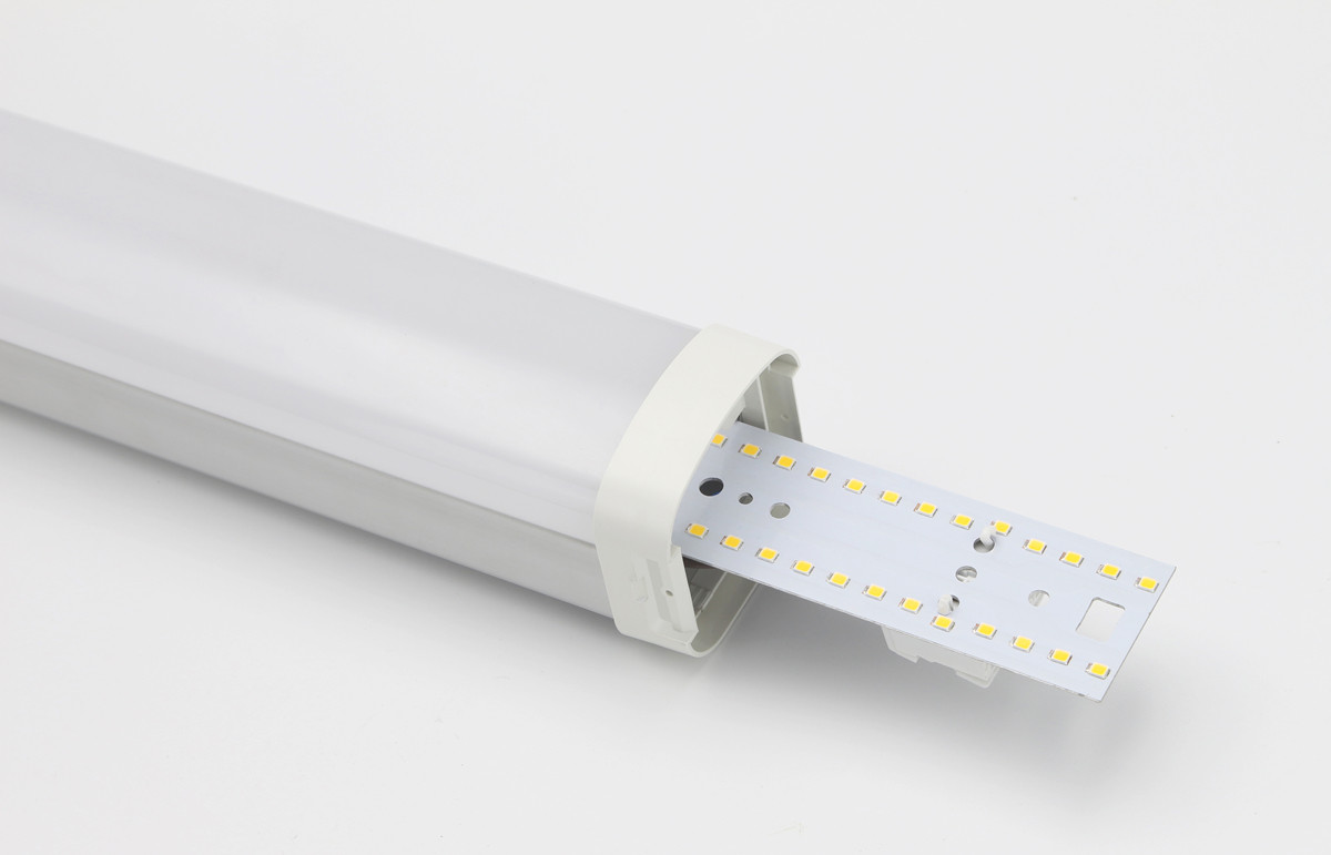 High Lumens Ip65 LED Light Fittings , 85 ~ 265V 18w LED Batten Eco Friendly