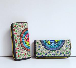 China Polybag EN17 Floral Embroidered Purse , 10x2.5x19.5cm Zipper Phone Wallet wholesale