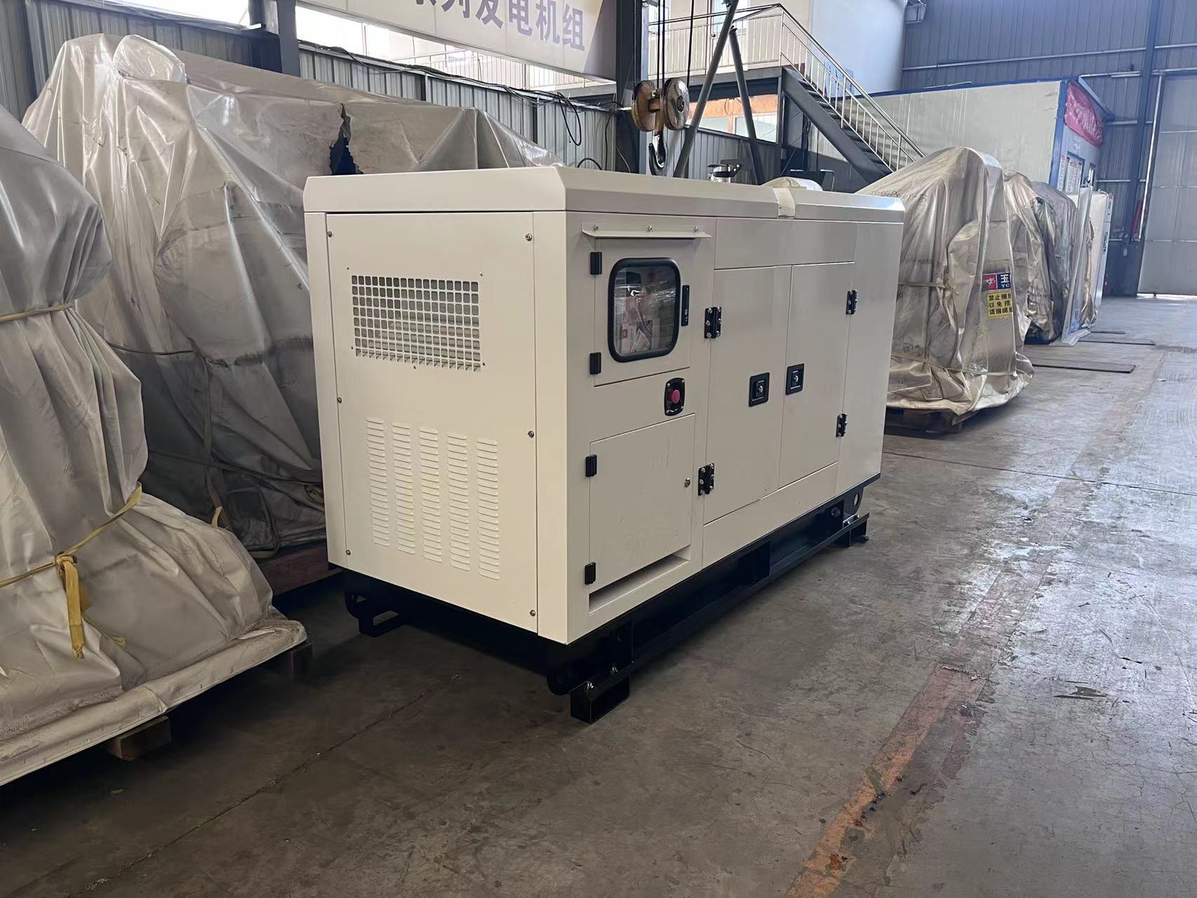 80KW 3 Phase Diesel Generator Set Powerful Emergency Backup Power Supply for Cummins